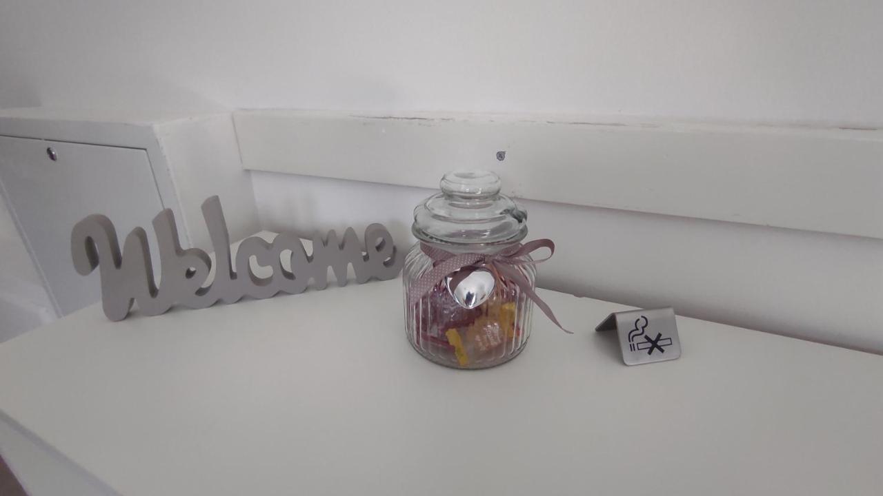 Apartment Sweet *